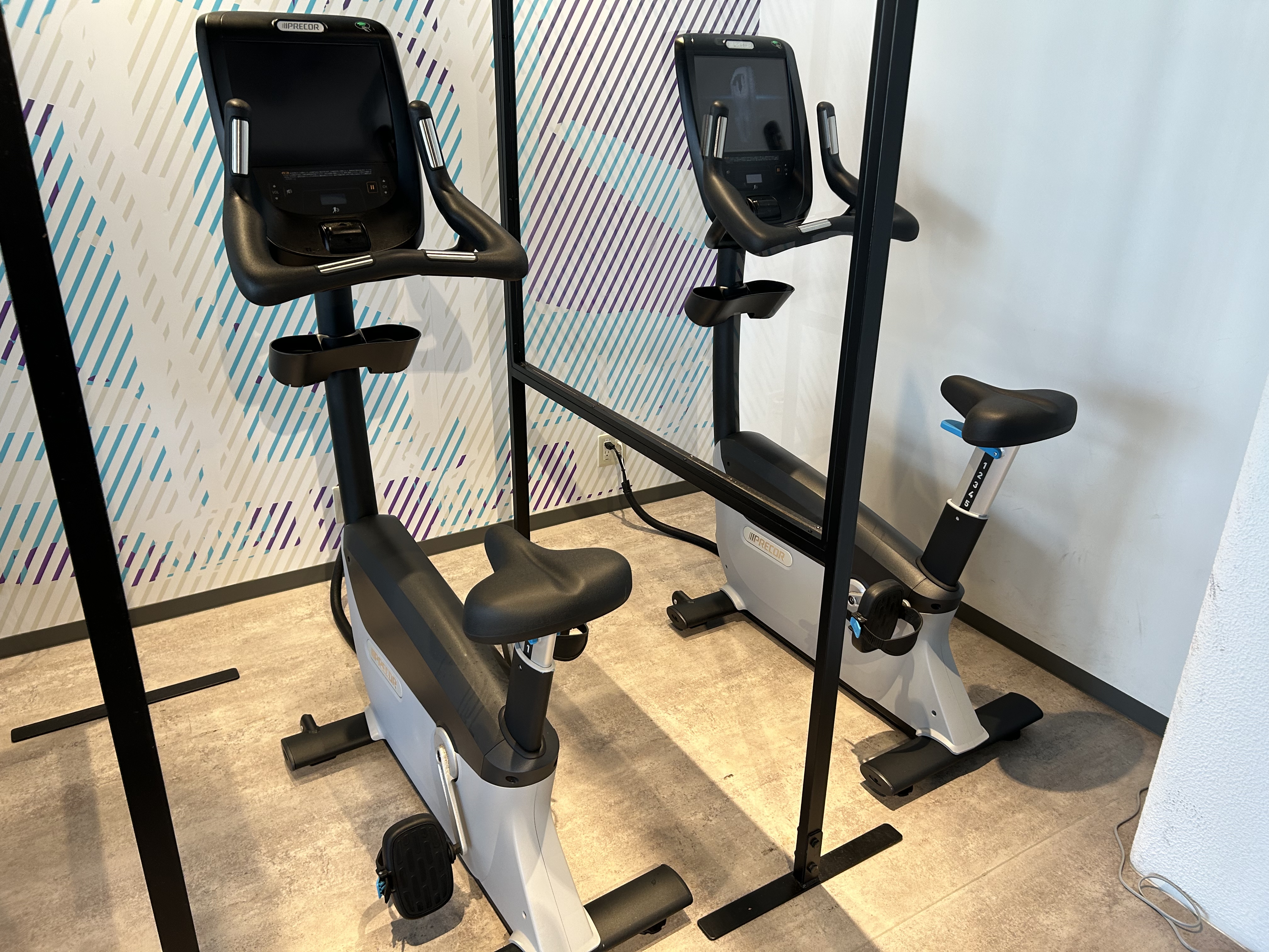 腰や膝痛い!そんな時にでもジムでおすすめな有酸素運動は?